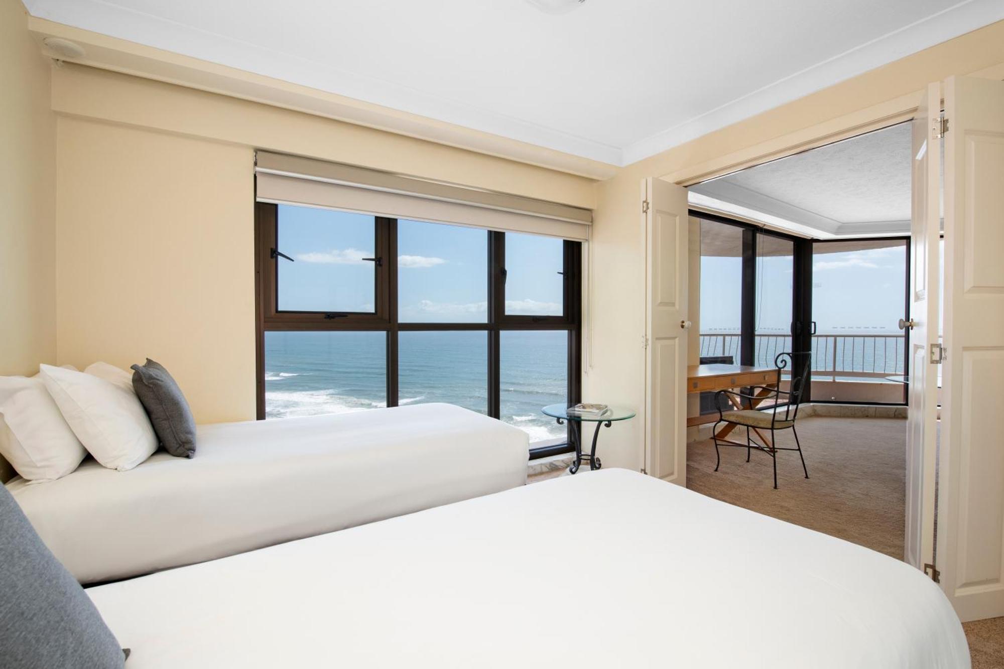 Breakfree Acapulco Aparthotel Gold Coast Bagian luar foto